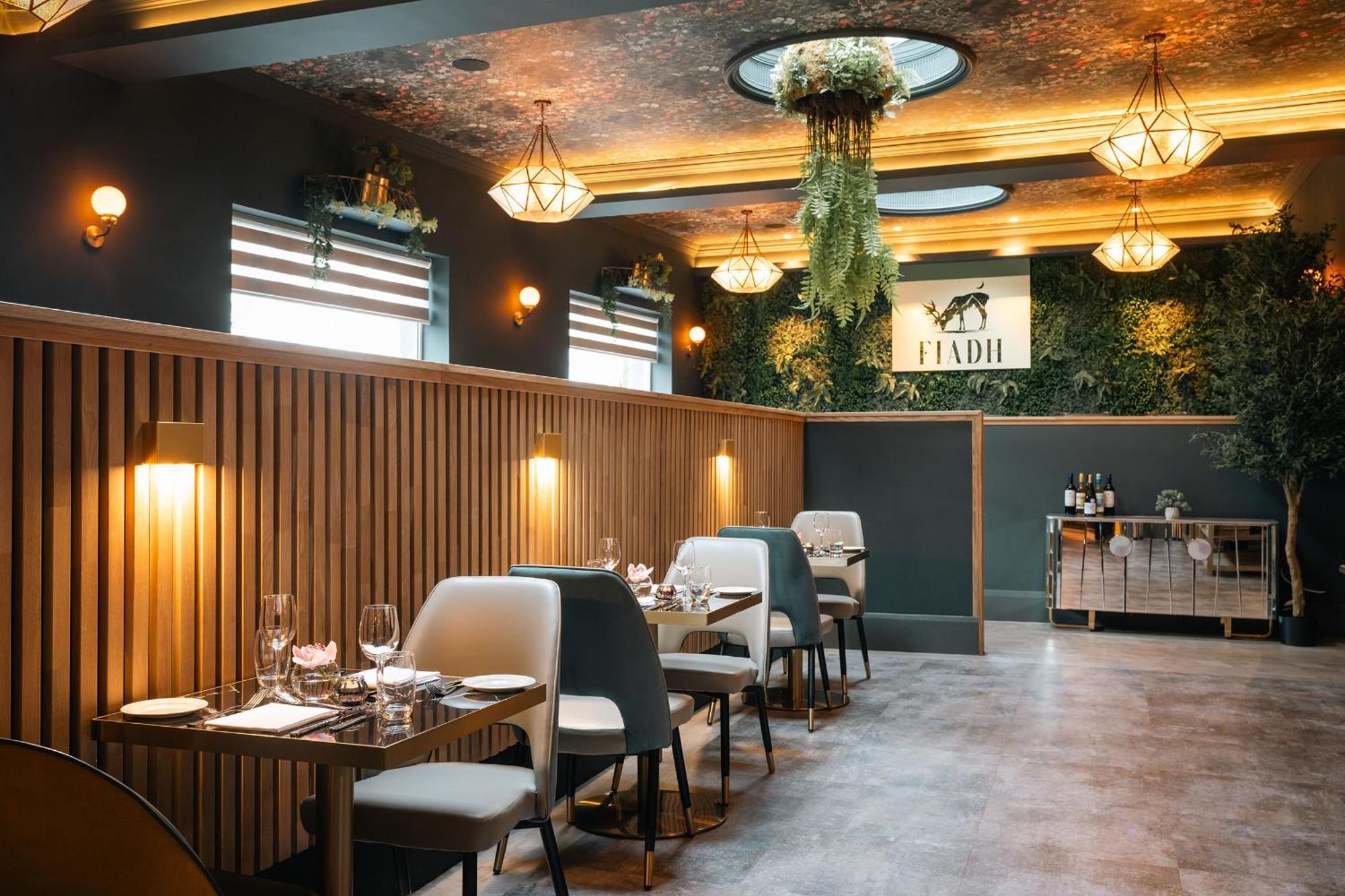 Hotel67 킬라니 외부 사진